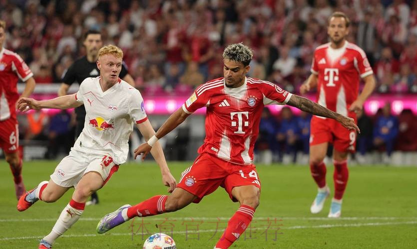 状态火热！拜仁前场3人组凯恩/迪亚斯/奥利塞本场均传射建功