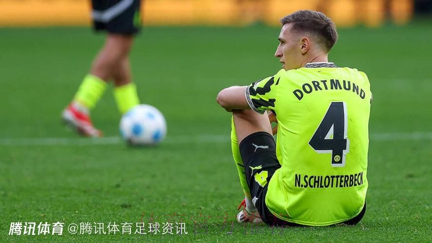 德媒：皇马有意施洛特贝克 拜仁续约于帕仍在关注
